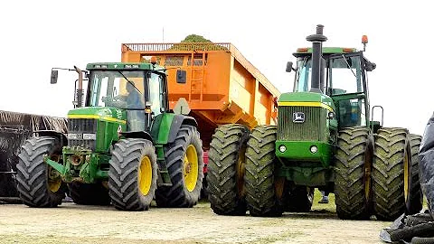 Clamping Lucerne Silage w/ John Deere 8630 - Loonbedrijf Van Driel