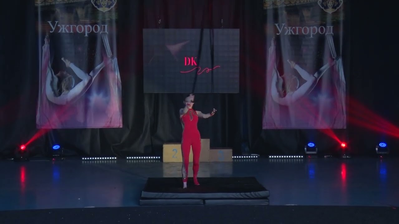 016 Злата Зайцева Оригінальний жанр   Original Props  Juniors 14 17 years Amateurs