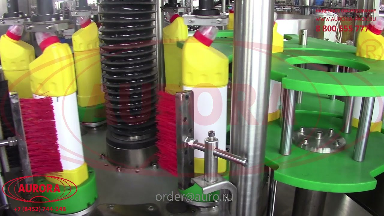 Работа автоматической этикетировочной линии