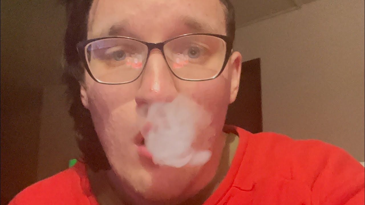 Story Time while Vaping (Lost Mary MO5000 Grape Jelly)