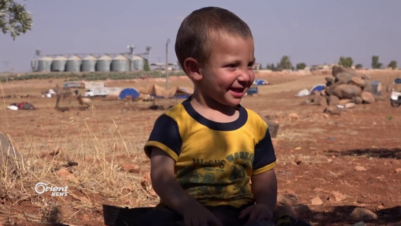 نزوح أهالي ريف إدلب إلى محيط نقاط المراقبة التركية