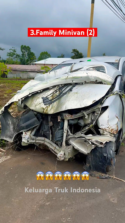 Semua Hanyalah Sementara 😭 Cerita Mobil Mirip beda nasib #truck #shorts #viral #trendingshorts