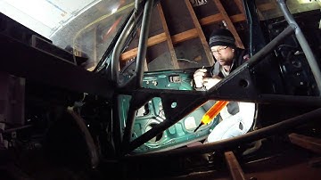 BACKYARDHACK 101: How To lower car windows with a rechargeable drill battery