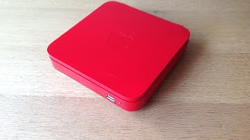 Apple Pi Media Centre! Raspberry Pi in an Apple Airport Extreme case / shell!!