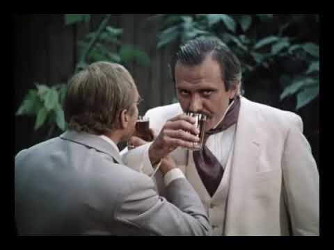 Давайте выпьем на брудершафт. Подойди ко мне выпьем на брудершафт песня. На брудершафт картинки прикольные. Брудершафт свадебный. Влюбленные с бокалами.