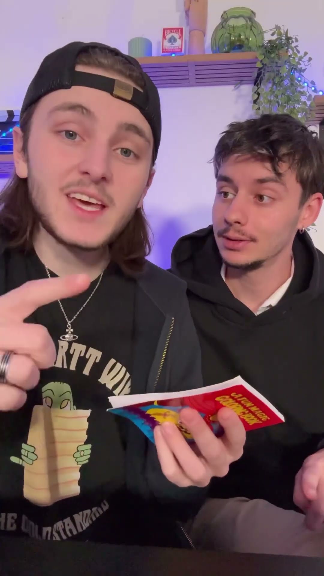 Notes le tour de magie !!!??? #holidayswithyoutube