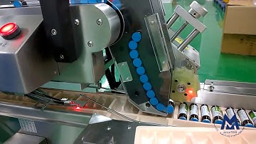 High speed horizontal labeling machine