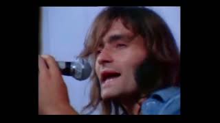 View Jefferson Airplane Live Performance of Somebody To Love at Woodstock Festival