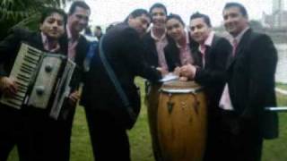 Video thumbnail of "si no estas con migo EL COMBO 10"