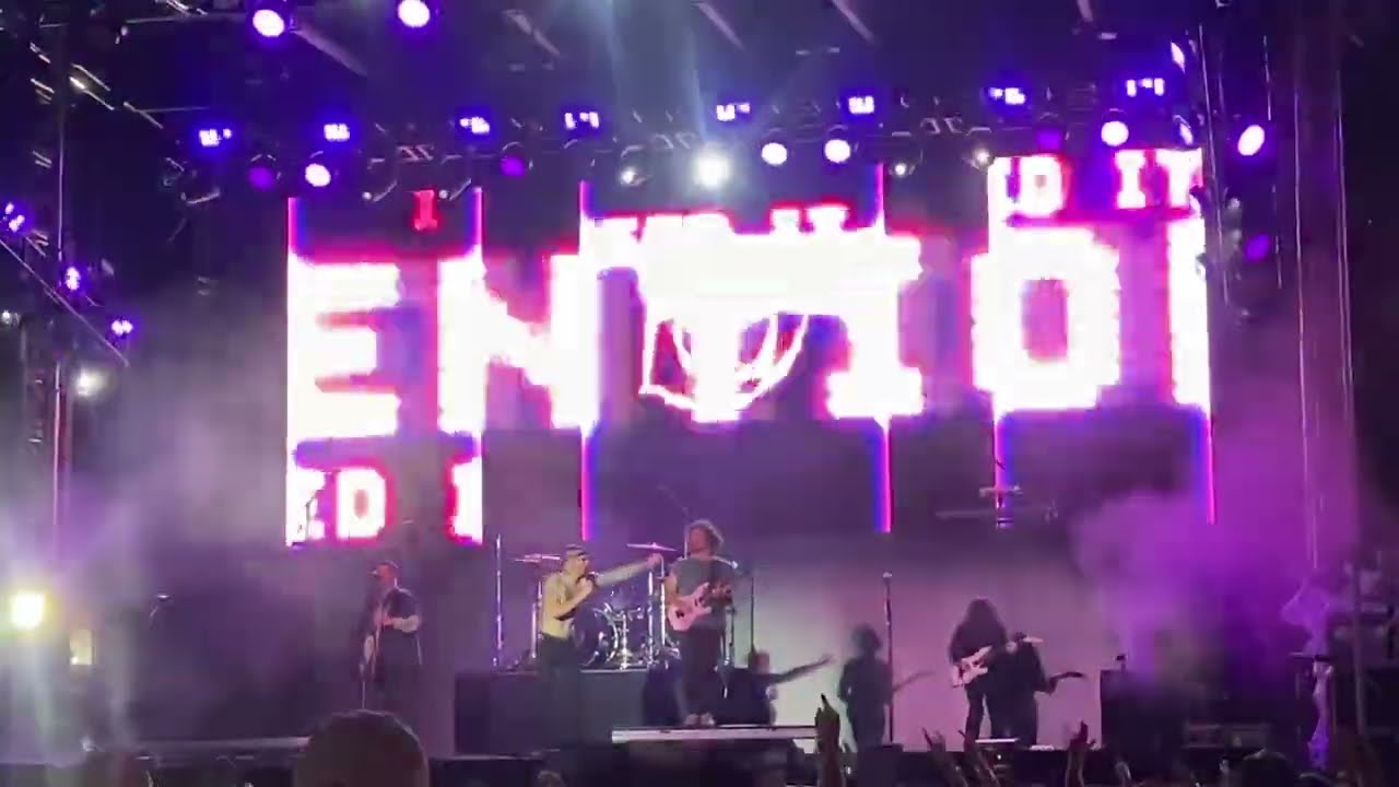 BEARTOOTH @ WHEN WE WERE YOUNG FEST 2025