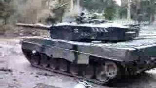 Leopard 2  Tank Drifting