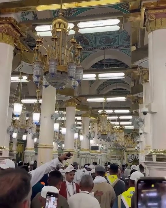 🌿 Raudhah: A Piece of Paradise on Earth | Masjid Nabawi, Madinah 🕌✨