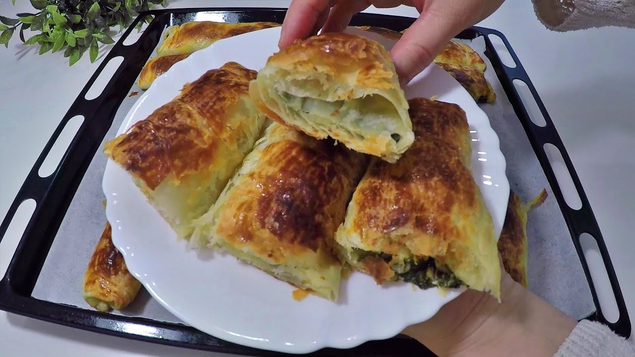 Ispanak Aldığımda Hemen Yapıyorum Yiyenler Bayılıyor hayatımda yediğim en lezzetli börek tarifi Ispanak Aldığımda Hemen Yapıyorum Yiyenler Bayılıyor hayatımda yediğim en lezzetli börek tarifi