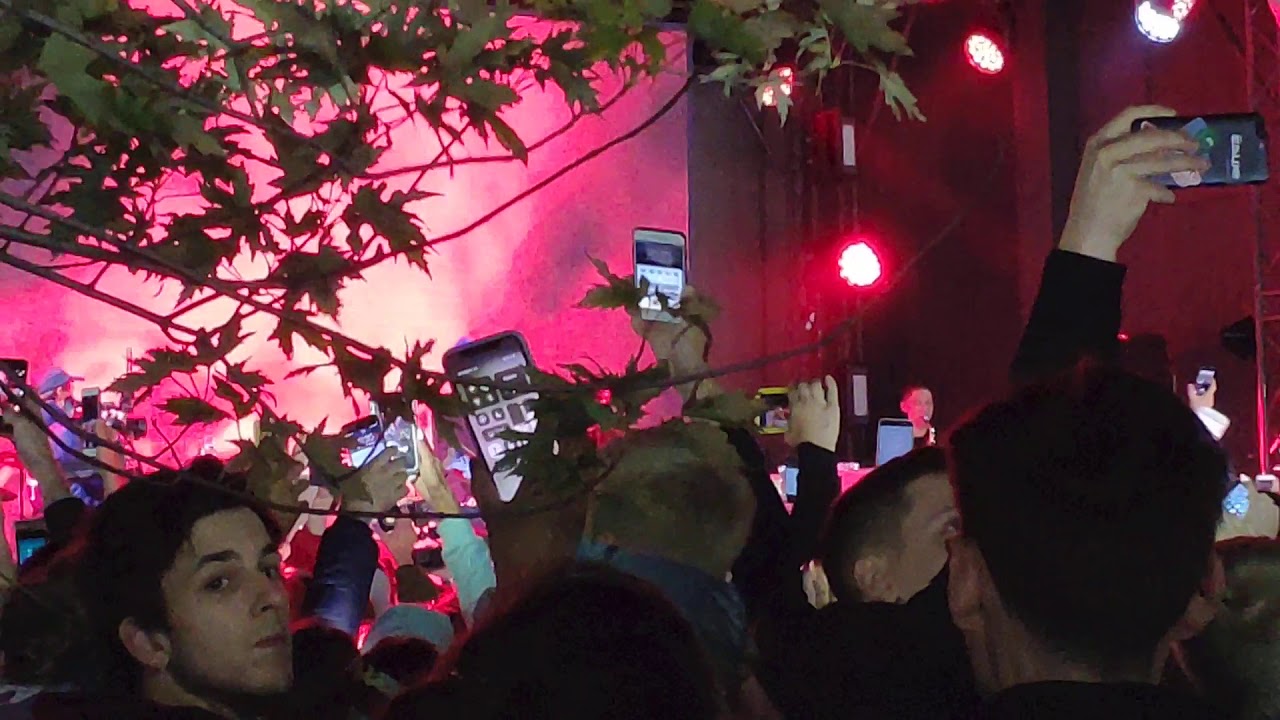 Tesla boy compromise перевод