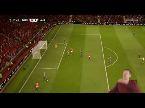 Mark Goldbridge having a seizure