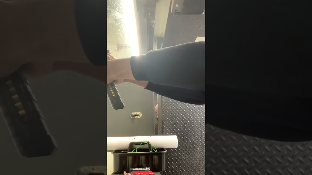 Most rare Glock mag ever!! Utg 33 round windowed magazine