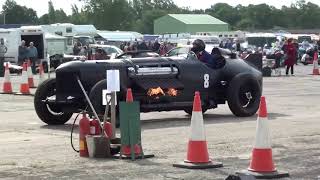 Car Classic TV Packard Bentley um Clássico dos anos 1930 42 litros 1500 hp V24
