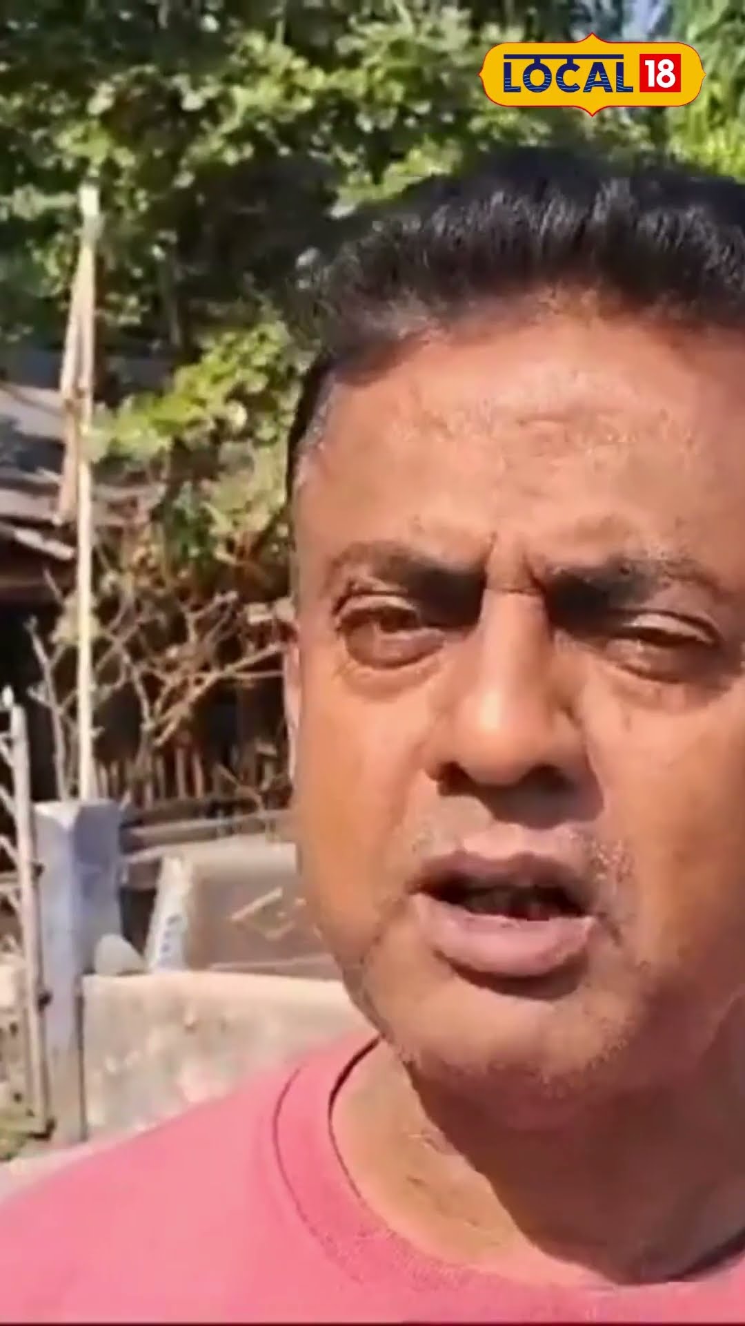 Bangla News: অন্ধকারে দোকানের ভিতরে 'ওটা কে?' CCTV Footage ‌দেখলে চমকে উঠবেন! #local18shorts