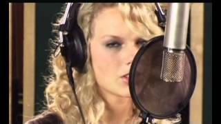 TaylorSwift - A Place In This World (2006 GAC Full Show)