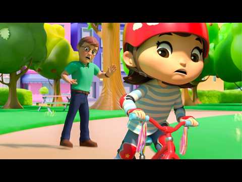 Mia's First Bike Ride! 🚲 Learning to Balance & Ride | 👼Lellobee - Preschool Playhouse