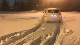 The Little GLK BENZ THAT COULD! - Lots of powder, DRIFTING!