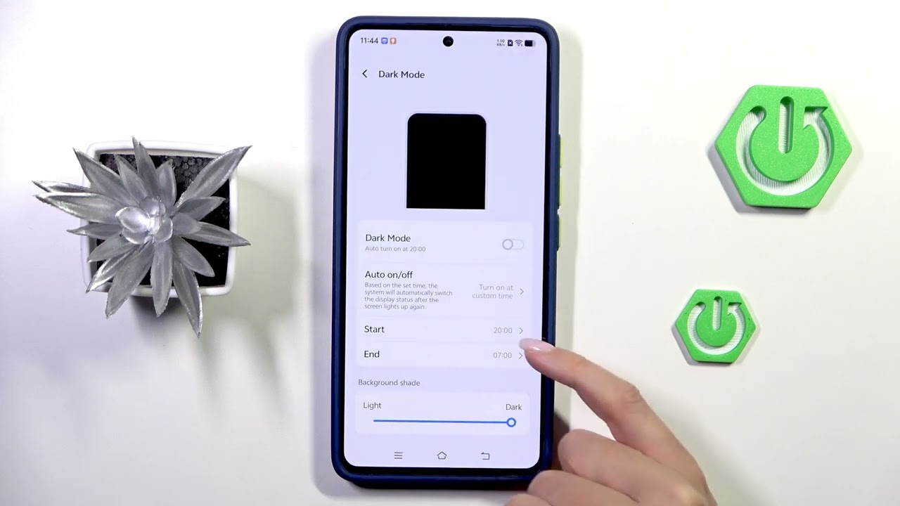 VIVO iQOO Neo 7 – How to Enable Dark Theme