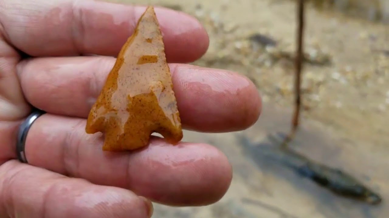 2 beautiful arrowheads Hernando and Savannah River