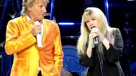 Stevie Nicks & Rod Stewart - Young Turks/Leather and Lace - 04-05-2011