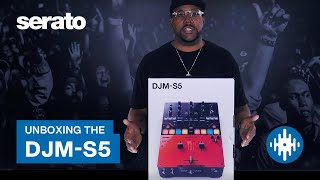 Pioneer DJ DJM-S5 Unboxing | First look with Serato