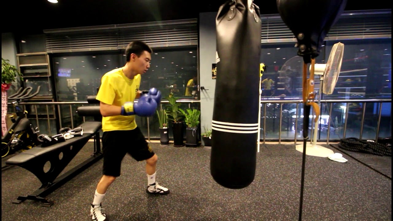 샌드백을 가볍고 날렵하게 후드려까기!!! 송탄 클린히트복싱클럽 !boxing sandbag training! YouTube