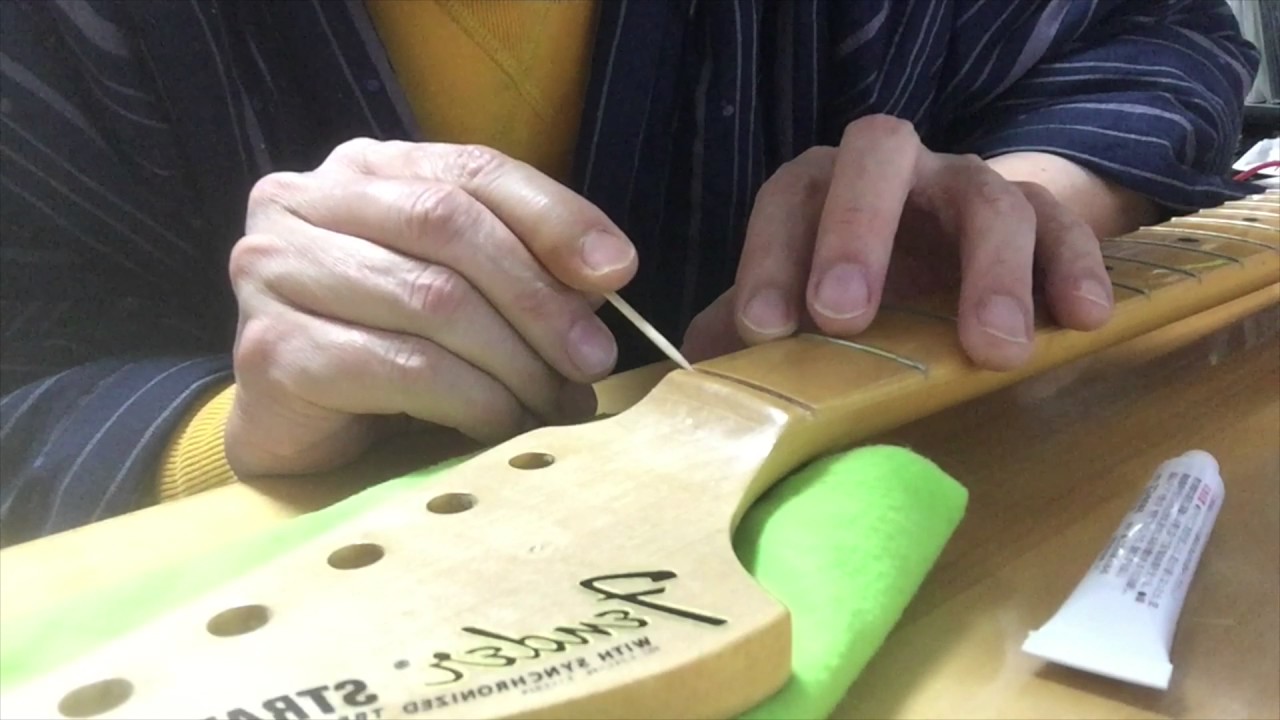 Bトレ HGフレーム 30両分 一部接着剤跡あり The team peels off the glue remaining in the guitar nut groove