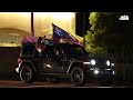 Bocinazos en apasionada caravana del PNP