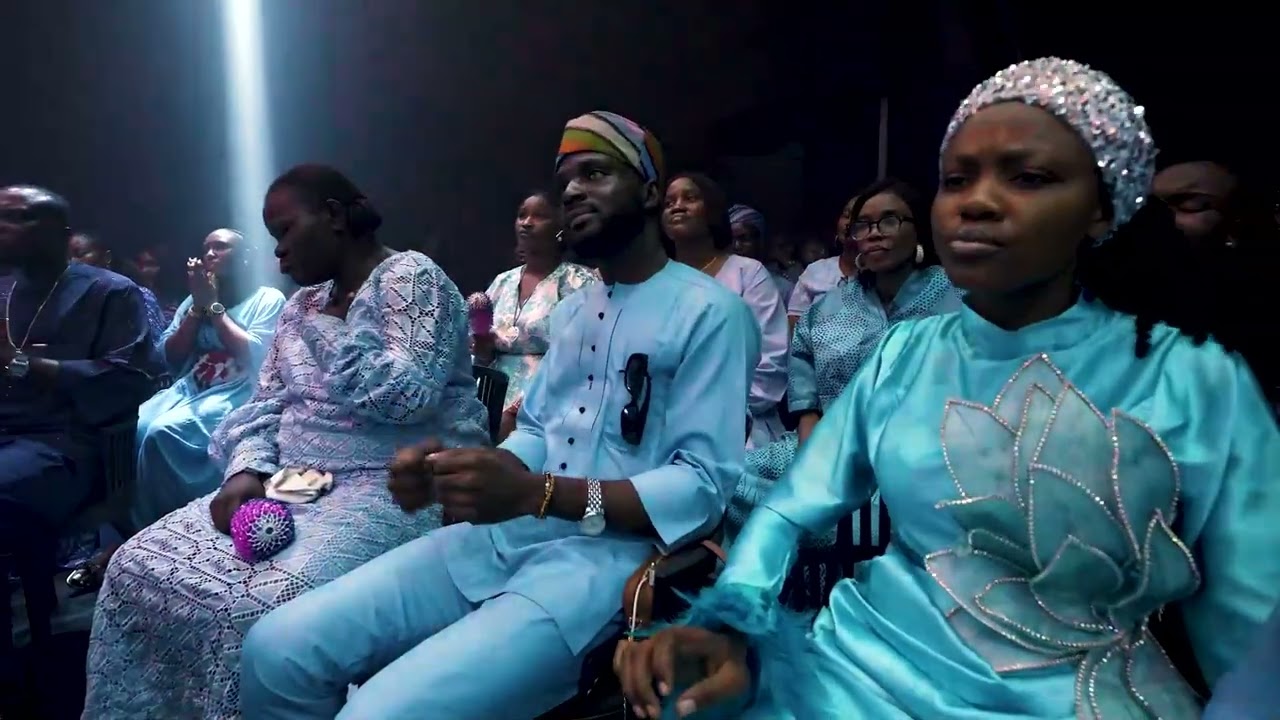 SỌLÁ ALLYSON - ṢÈ'MỌ́LẸ̀ 1 (VIDEO)