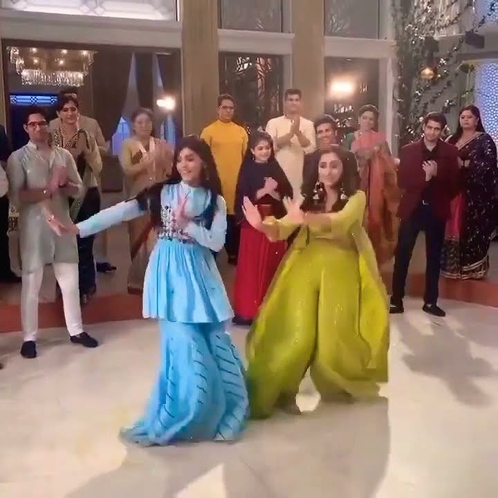 aai shagun ki gha diya badhai ho badhai   ya rishta kya kehlata hai#yrkkh #shorts  😊👍