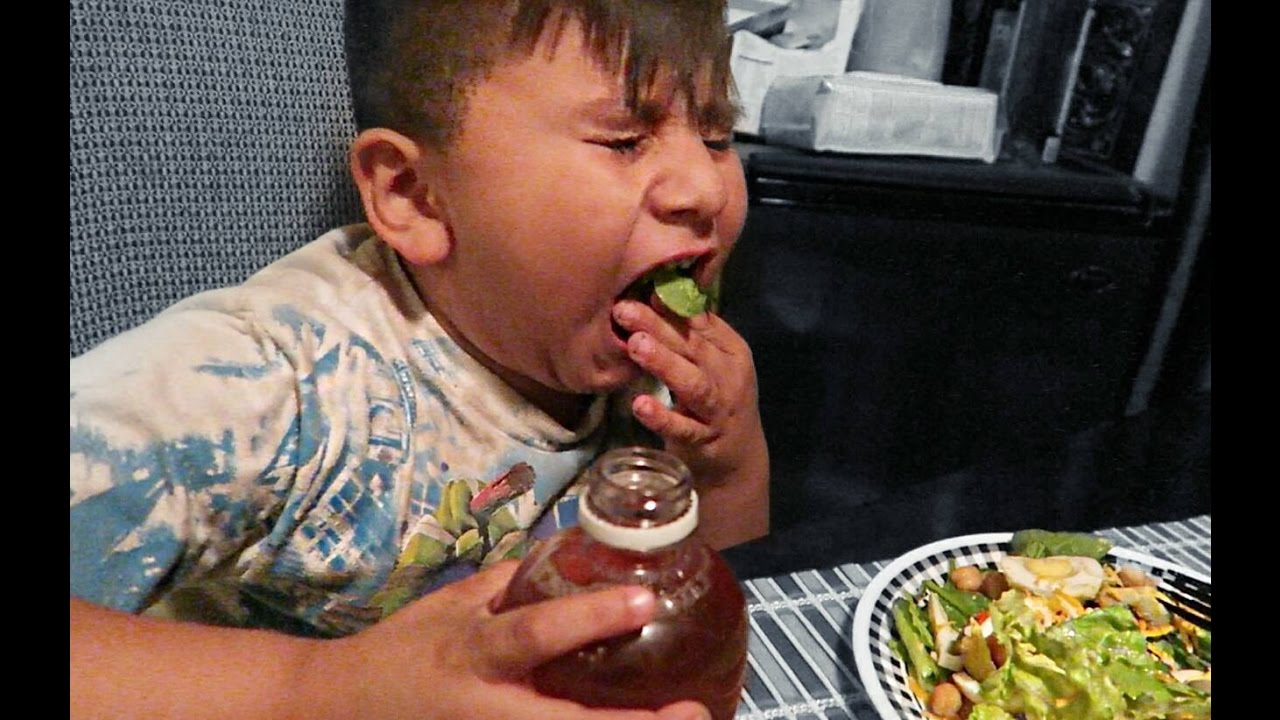 FIRST TIME EATING SALAD FUNNIEST REACTION EVER! YouTube