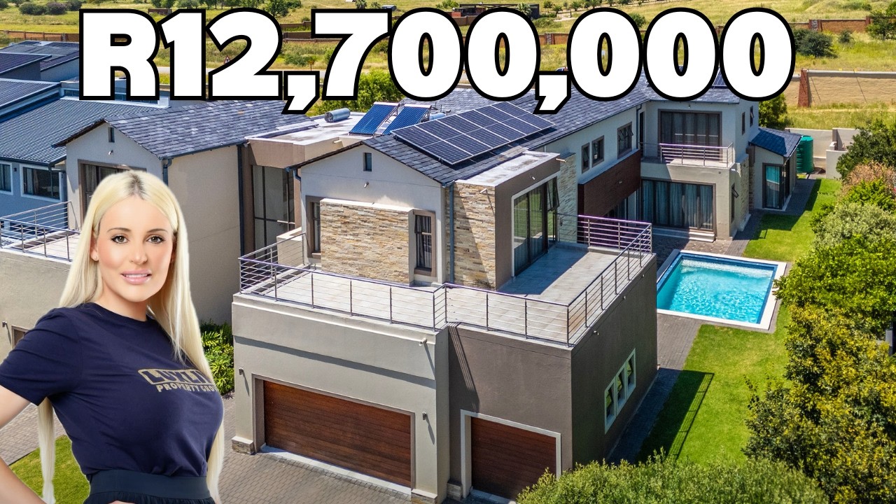 Я осмотрел элегантный семейный дом с пятью спальнями стоимостью 12 700 000 рандов в загородном по...