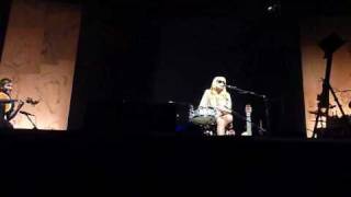 Video thumbnail of "Melody Gardot "Somewhere Over The Rainbow" @ Olympia (Paris)"