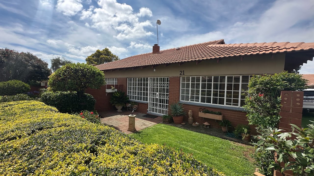 2 bedroom retirement home for rent 