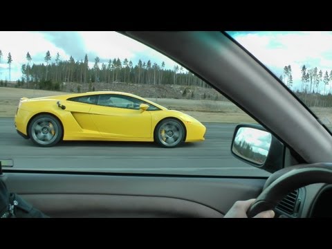 Volvo S40 T4 Autotech 420hp vs Lamborghini Gallardo LP520-4 E-gear