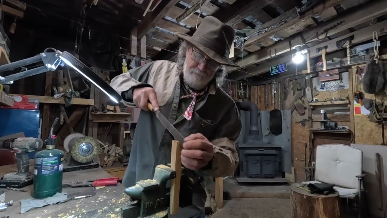 Нож, собранный с нуля за 1 час