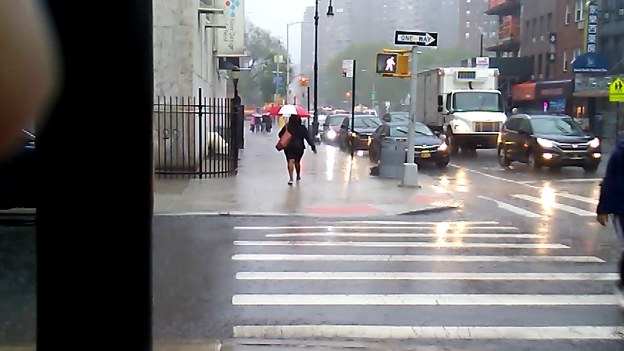 Big Rain storm in new york city manhattan - YouTube