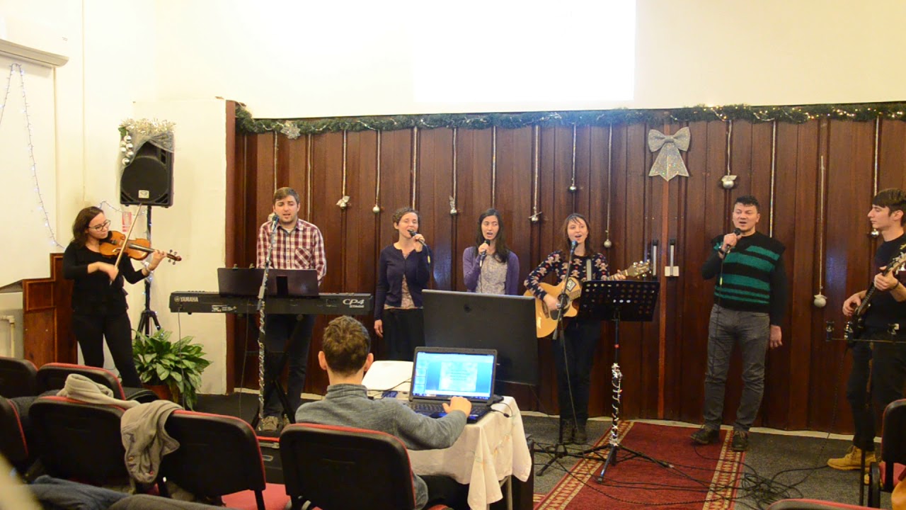 Grup tineri BCB Harul București - O, cine este acest copil camera iphone 8 plus apk