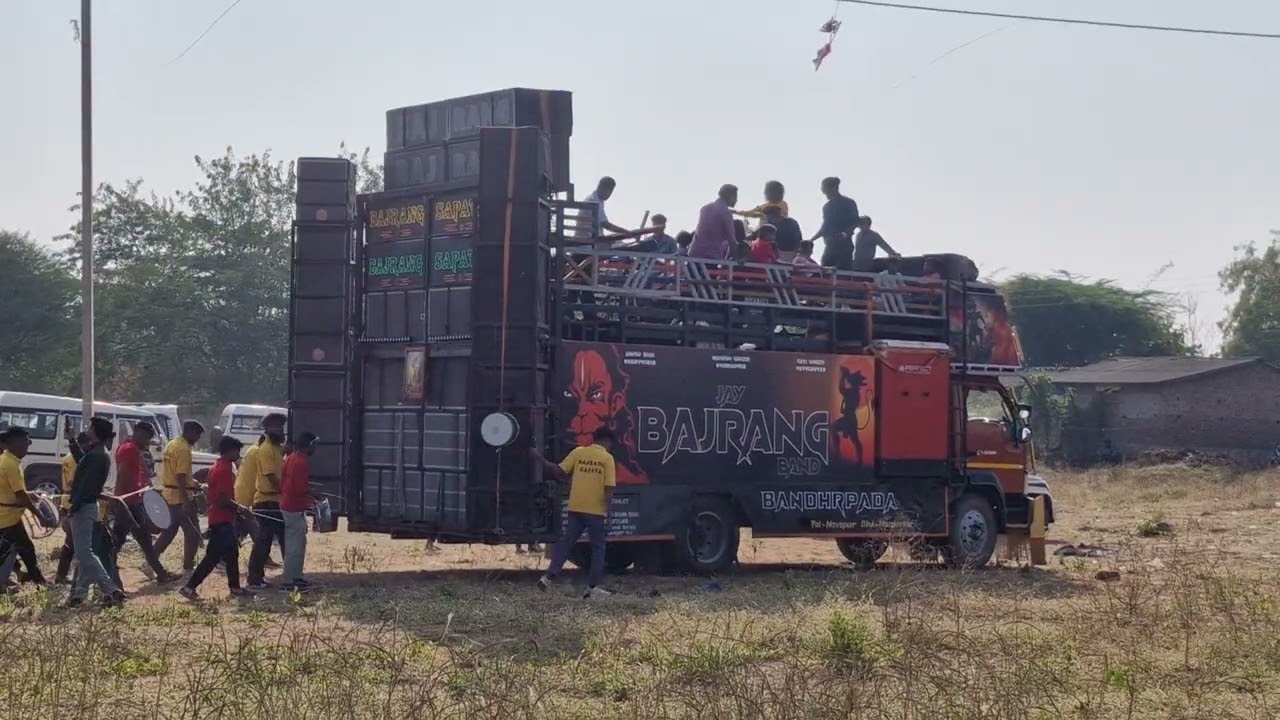 Bajrang Ka Gana Sunega    From  jay Bajrang Band.......