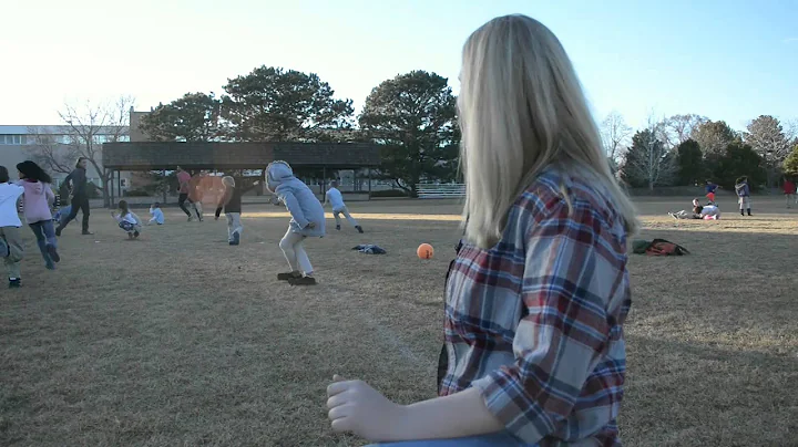 Friday Military Salute: Jennifer Choate clears a b...