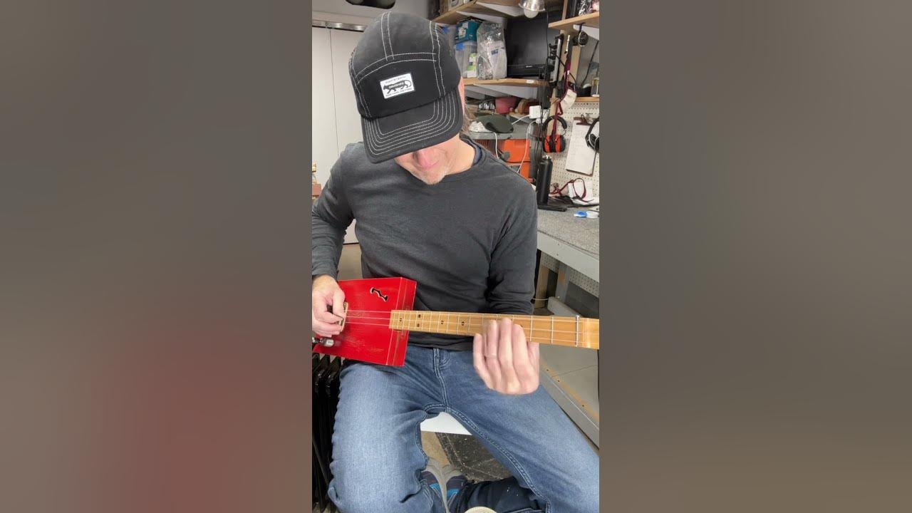 3 Tips For Playing Slide on a Cigar Box Guitar #cigarboxguitar #cbg #mikesnowden #slideguitarlessons