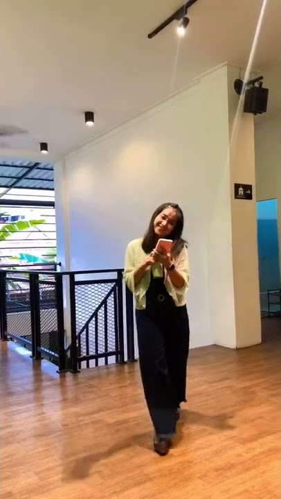 KETEMUAN SAMA PACAR DI CAFE | HALU STORY #shorts  #storyhalu #storyig #storywa