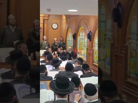 המשפיע הרה"צ ר'מיילך בידרמן בפתיחת זמן חורף בכולל המרכזי בקבר רחל