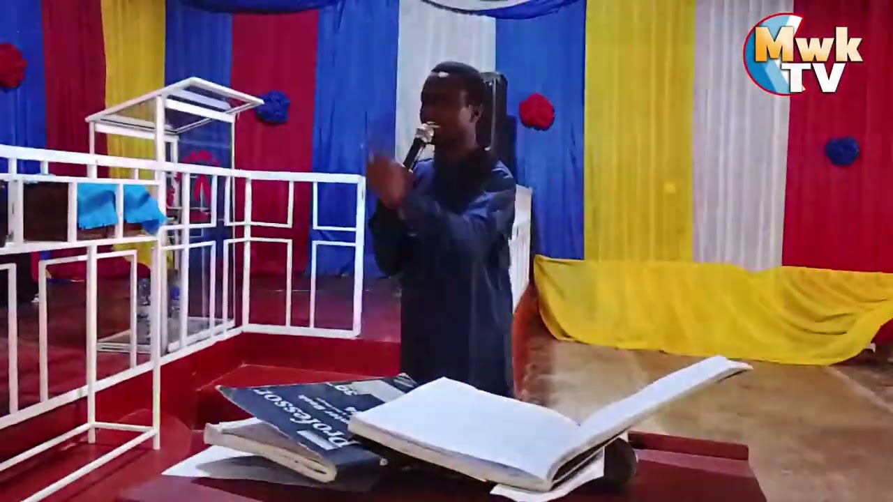 MAMA WACHUNGAJI   NI WITO SIO MKE WA MCHUNGAJI  TU