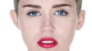 Miley Cyrus - Wrecking Ball (Director's Cut)