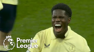 Thierno Barry chips Everton in front of Aston Villa | Premier League | NBC Sports